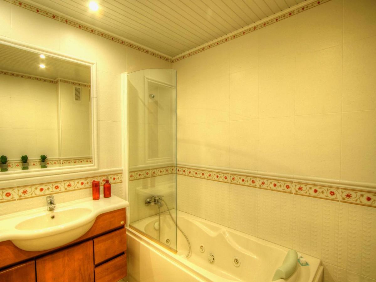 شقة Balcony With View, Private Garage, An Elevator سيتوبال المظهر الخارجي الصورة