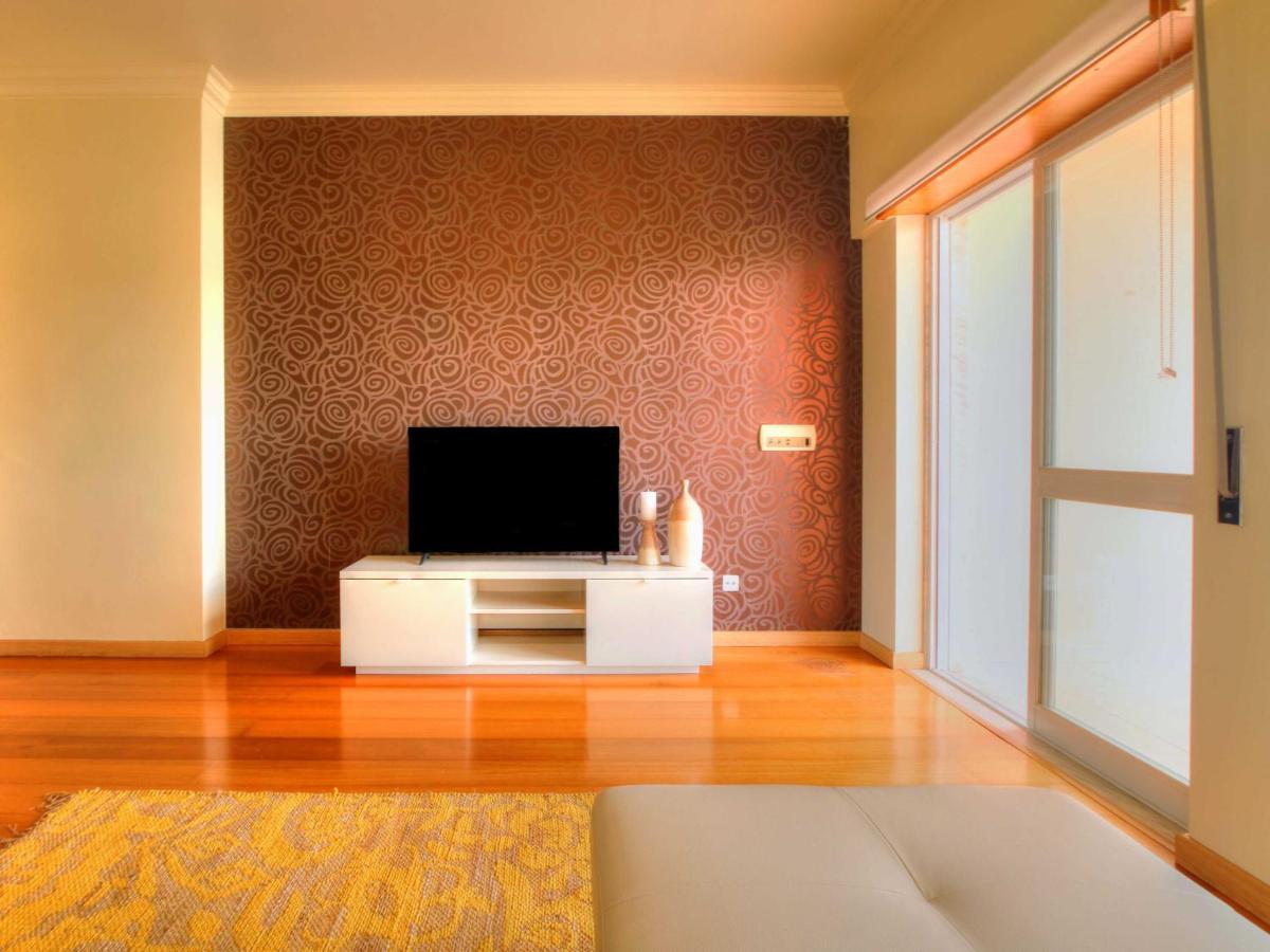 شقة Balcony With View, Private Garage, An Elevator سيتوبال المظهر الخارجي الصورة
