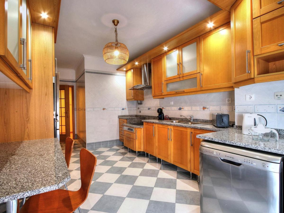 شقة Balcony With View, Private Garage, An Elevator سيتوبال المظهر الخارجي الصورة